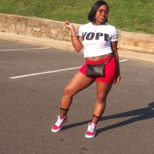 Meet your Posher, Laniah